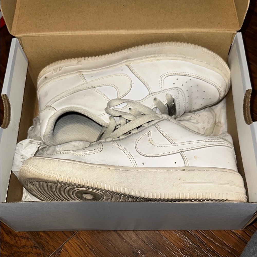 Air Force 1 white kids 4